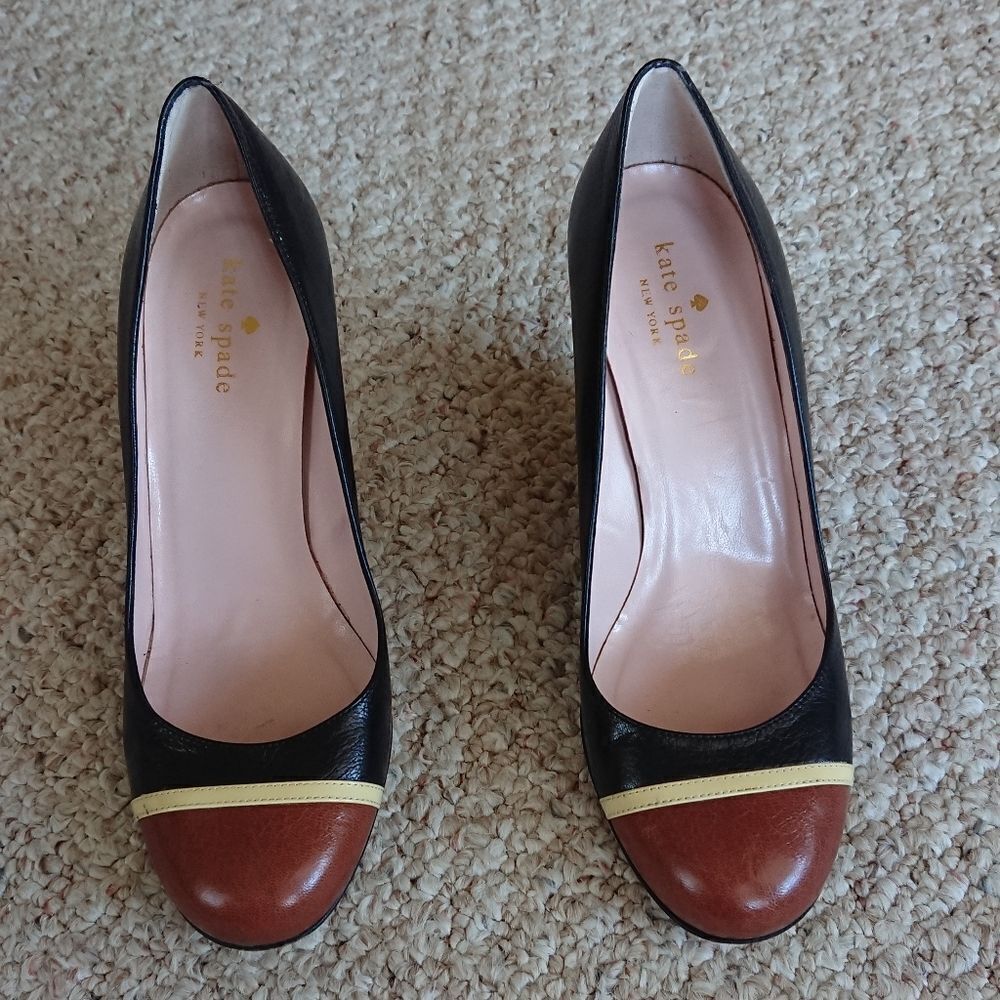 Kate Spade New York Black and Brown Wedge Pumps size 7 B